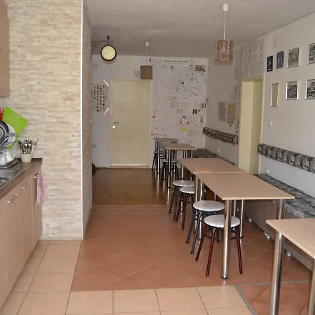 バレンティン 2 スコピエ