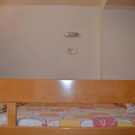 Hostel Valentin 2 *